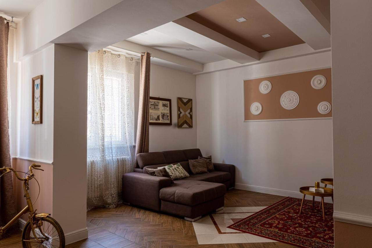 Villa Gold Maison à Ferrare Extérieur photo